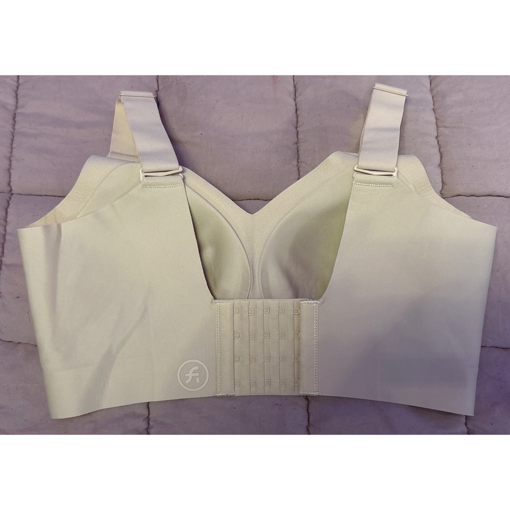 NEW Women Nude Seamless Wireless Full Coverage Bra Support Your Comfort, Size L+ - Picture 3 of 6